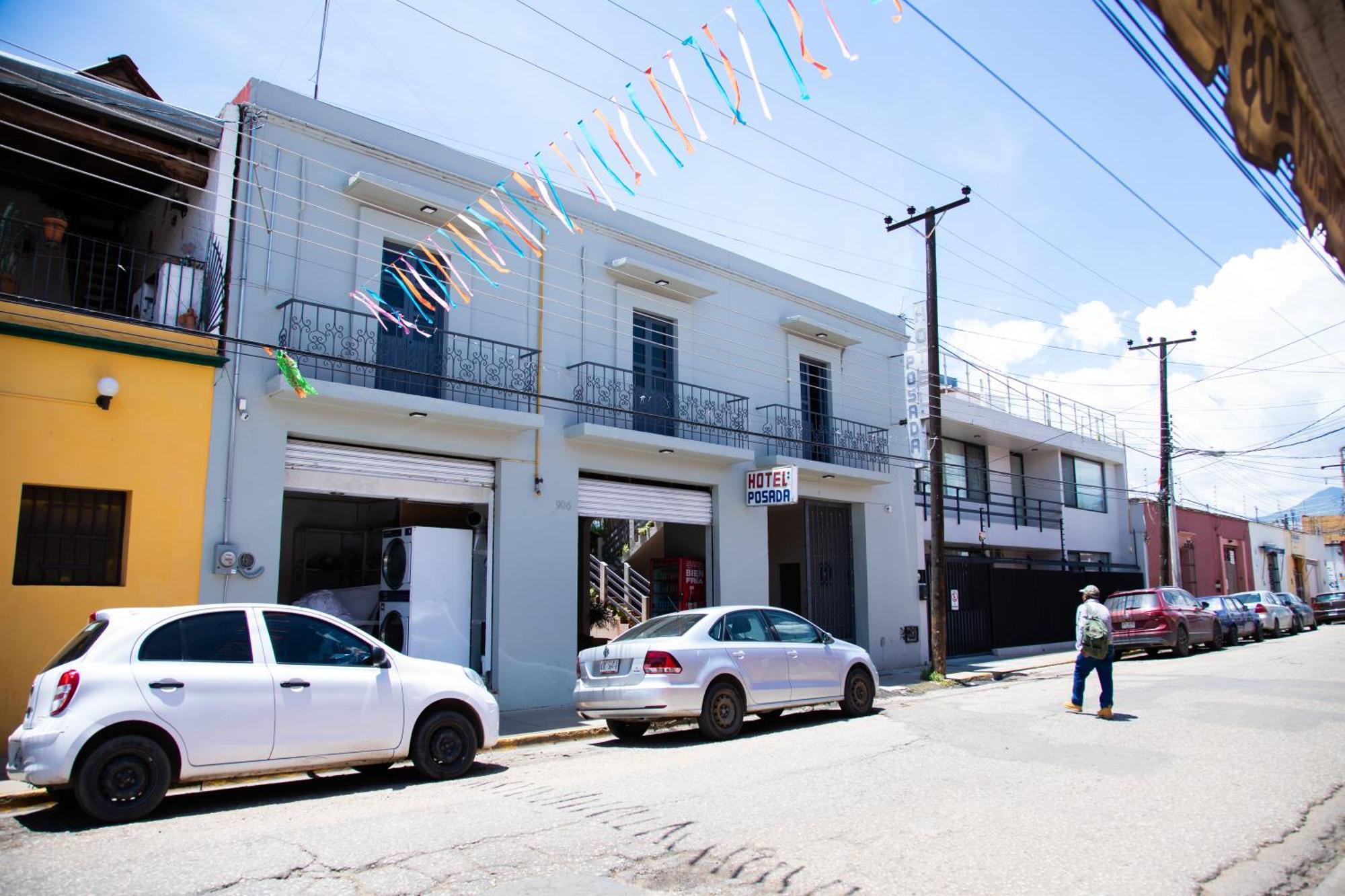 Marques - 2*
